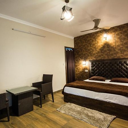 Sahastradhara RiverResort Dehradun Bagian luar foto